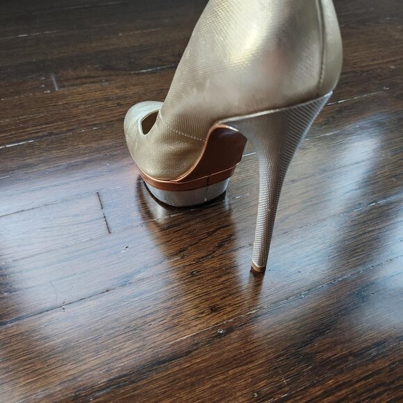 Brian Atwood Vero Cuoio Platform - Picture 4 of 10